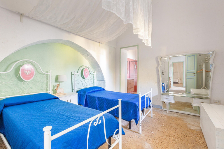 Bedroom 3, 3368 Masseria Pepe - La Casina Degli Aranci, Taranto