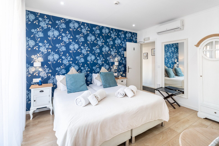 Bedroom, Lisbon Terrace Suites for Large Groups, Lisbon