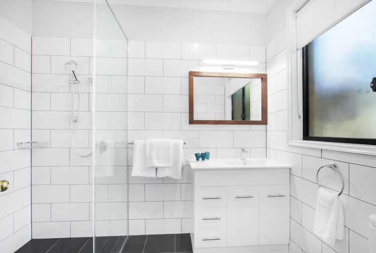 Bathroom 4, Club Wyndham Pokolbin Hill, Cessnock