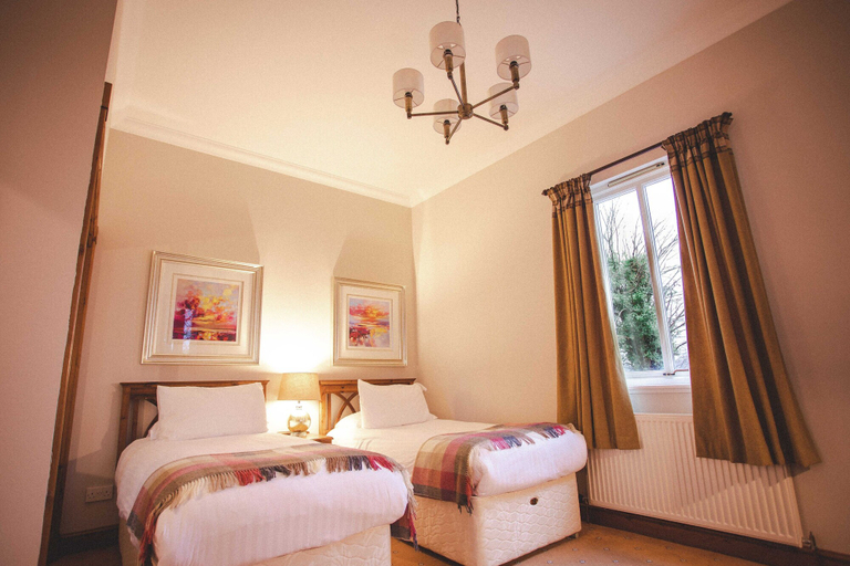 Bedroom 2, Meldrum House Country Hotel & Golf Course, Aberdeenshire