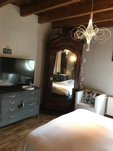 Bedroom 3, Domaine du Moulin, Moselle