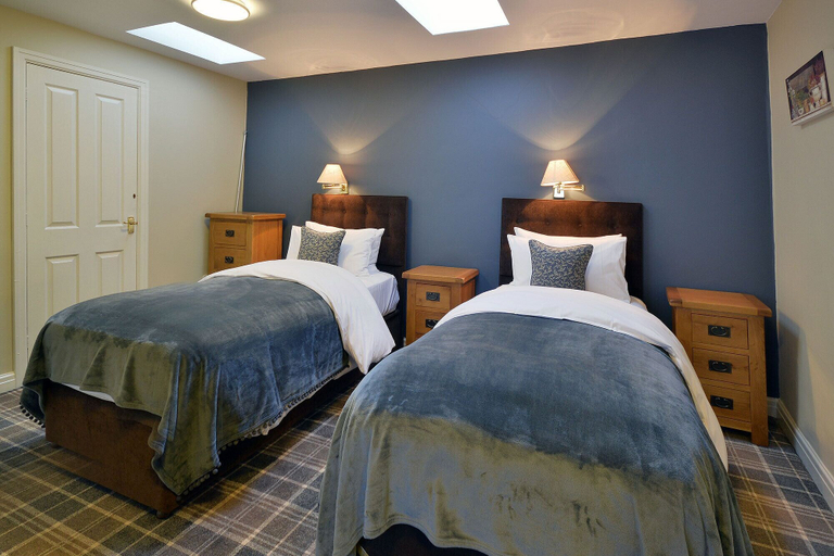 Bedroom 2, The Fairfax Arms, North Yorkshire