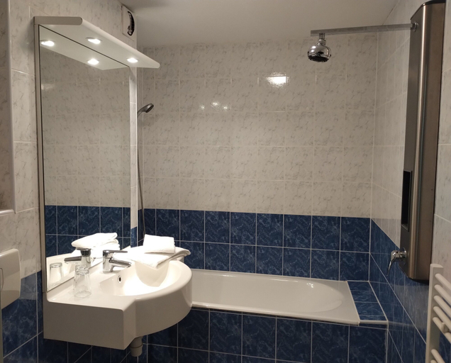 Bathroom 5, Rêve de la Vallée, Haute-Loire
