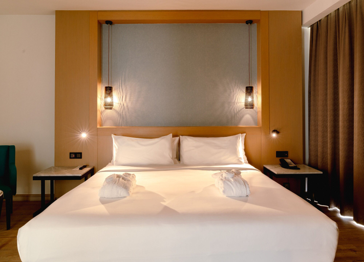 Bedroom 4, Occidental Sharjah Grand, Sharjah City