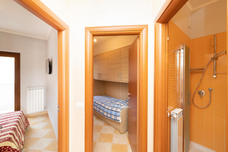 Interior, 3362 Raggio di Sole by Barbarhouse, Foggia