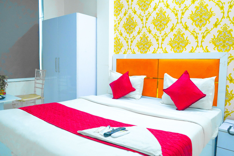 Others 3, Roomshala 143 Shubham Residency Sec 70, Gautam Buddha Nagar