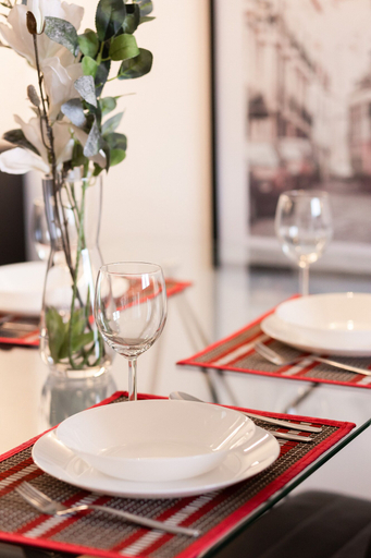 Food & Drinks, Minimalist Apartment Warsaw by Renters, Warsaw