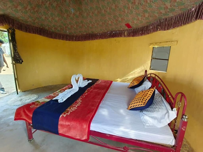 Bedroom 3, Gangaur Desert Resort, Jaisalmer
