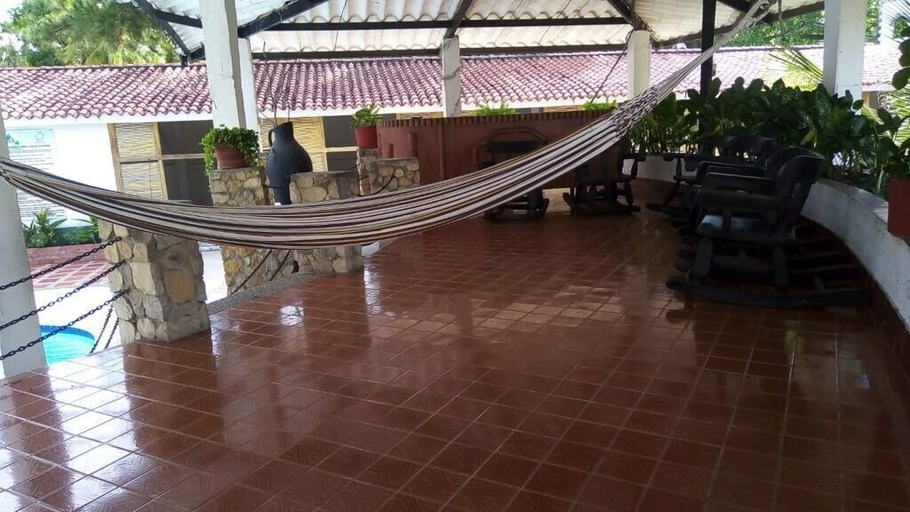 Others 5, The Palms Resort, Melgar