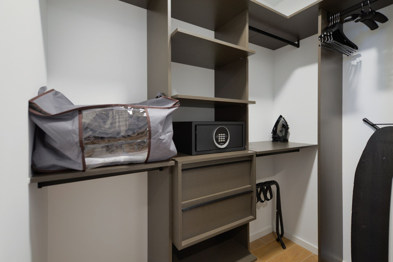 Others 4, Studio near the bay with ocean views, Miami-Dade