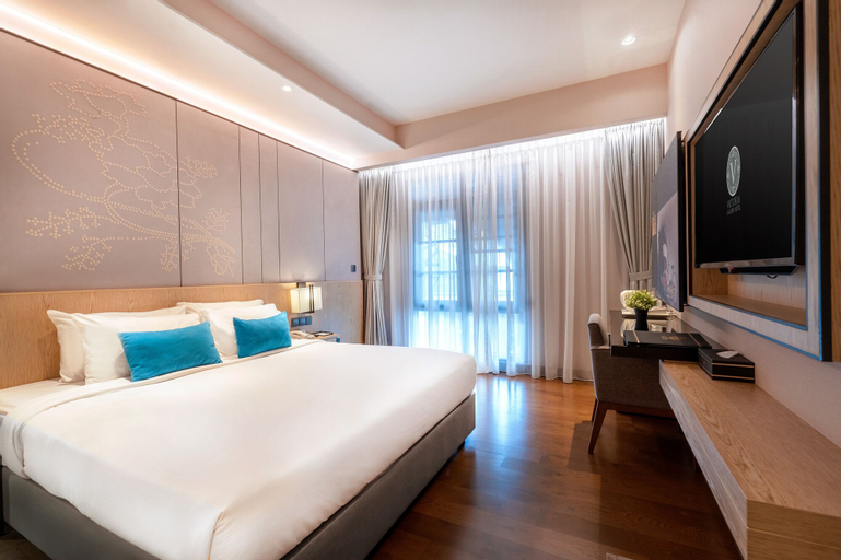 Bedroom 12