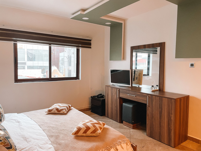 Bedroom 4, Sky Suites Osu, Accra