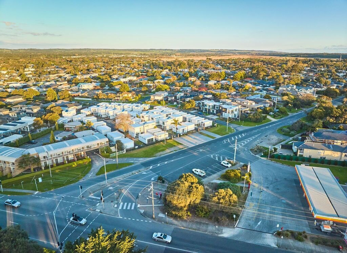 Others 4, Eden Bay Mornington, Melbourne