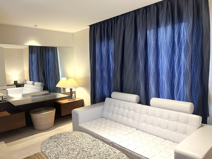 Others 4, Hotel Ange, Fukuyama