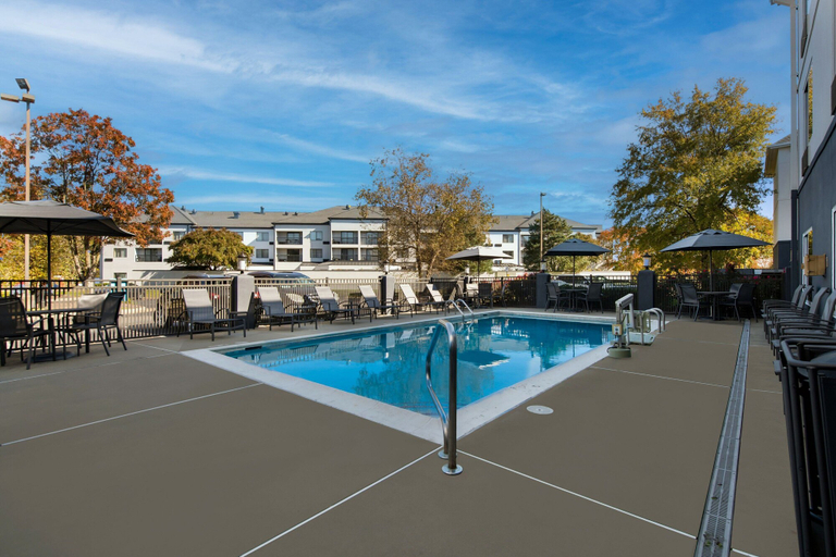 Sport & Beauty 5, Fairfield Inn and Suites By Marriott Chesapeake, Chesapeake