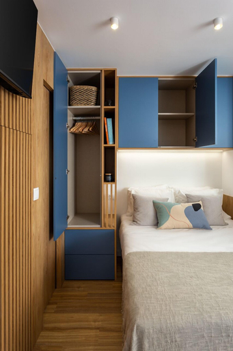 Bedroom 2, Oak Studio, Setúbal