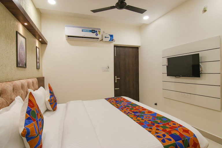 Bedroom 3, Fabhotel Spring, Amritsar