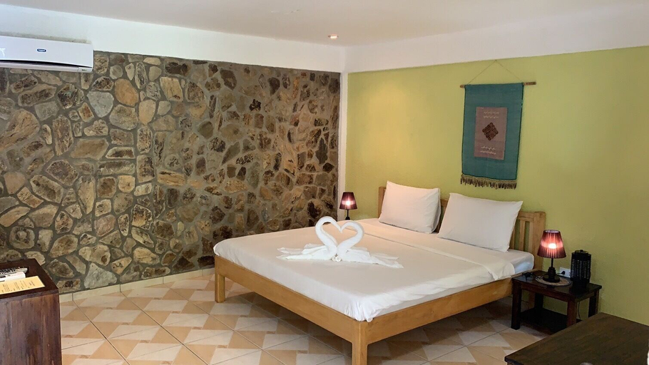 Bedroom 4, Alona Swiss Resort, Panglao