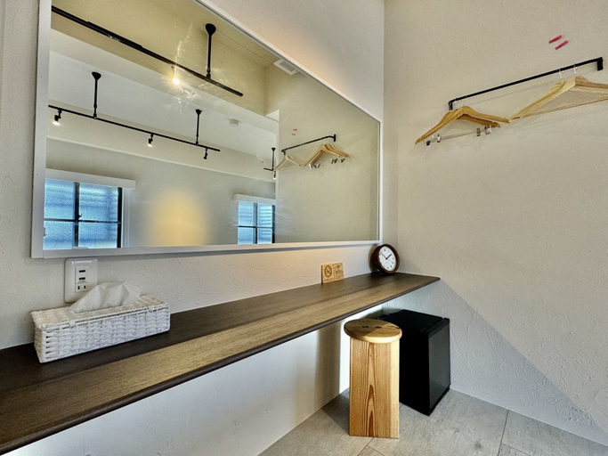 Bathroom 4, Hotel Ishigaki & Chikonkiya, Ishigaki