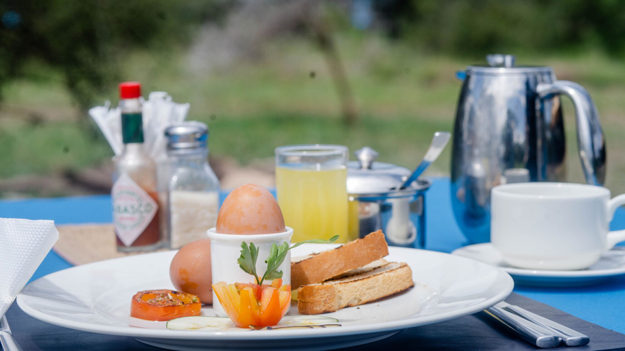 Food & Drinks 5, Angata Kimarishe Camp, Serengeti
