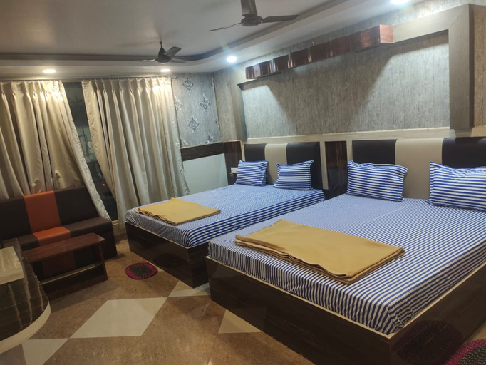 Bedroom 5, Goroomgo Hotel Tara Grand Road Puri, Puri