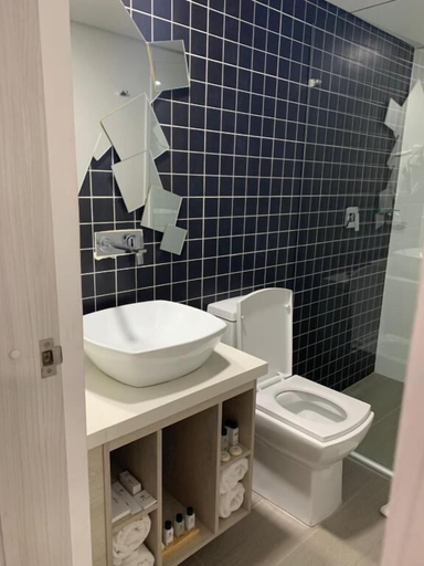 Bathroom 4, Hotel Loup, Medellín