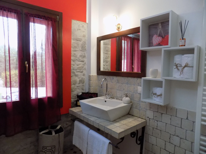 Bathroom 3, relais Cà del rio, Bologna