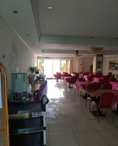 Food & Drinks 5, Hotel Chez Wou, Ingombota