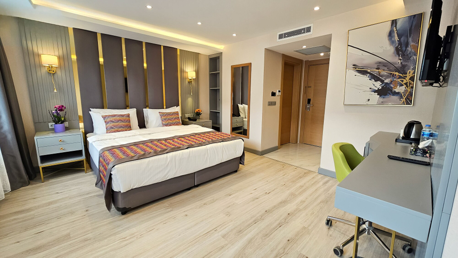 Bedroom 5, The Külsümz Hotel, Beyoğlu