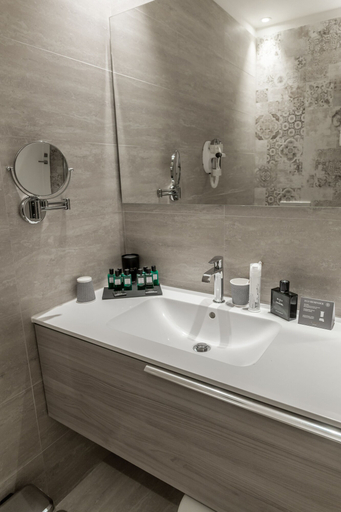 Bathroom 4, Europa Hotel, Chieti