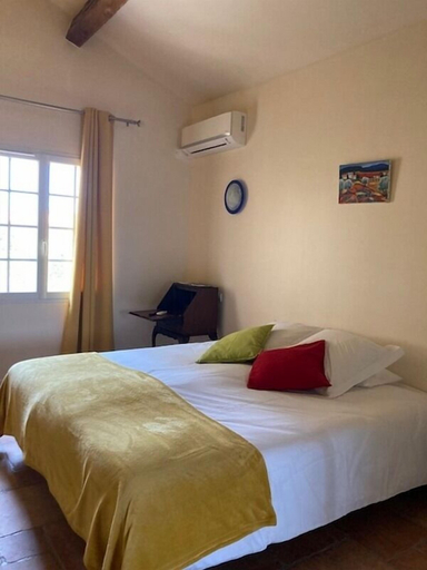 Bedroom 3, Chambre d'hôtes La Soulenque, Hérault