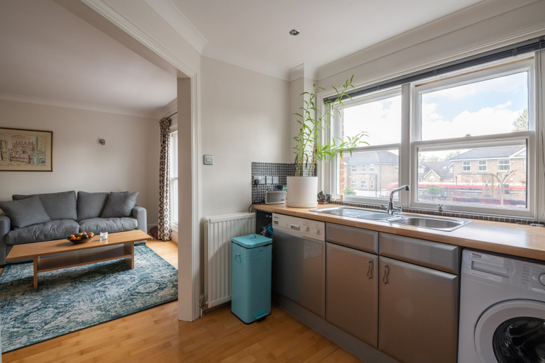 Others 5, Putney Perfection, London