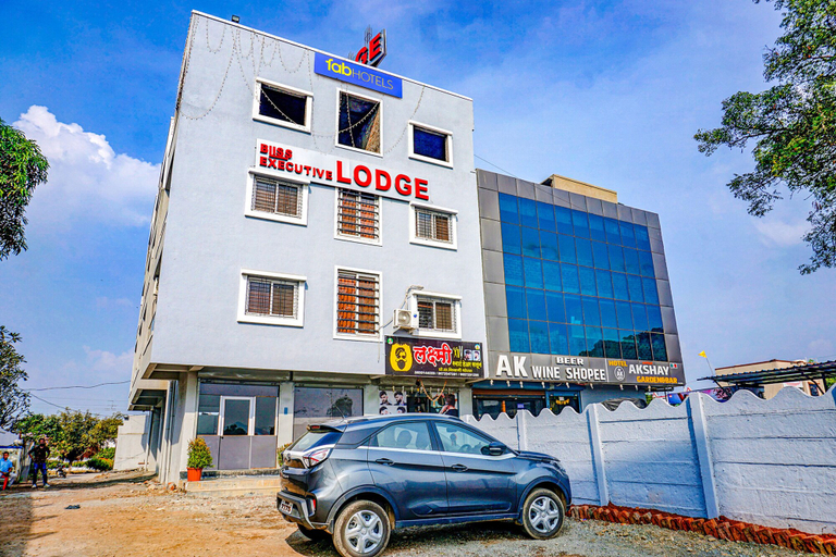Exterior & Views 2, FabHotel Bliss Executive - shaniwar wada, Pune