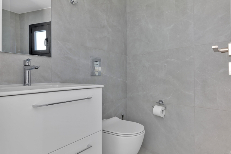 Bathroom, Phaedrus Living: Alkminis Seaview Suites Litore