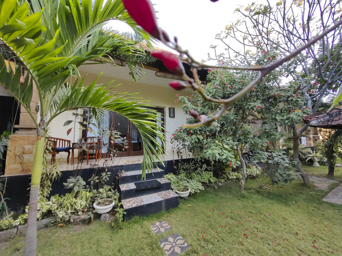 Others 5, Yogika-Center, Karangasem