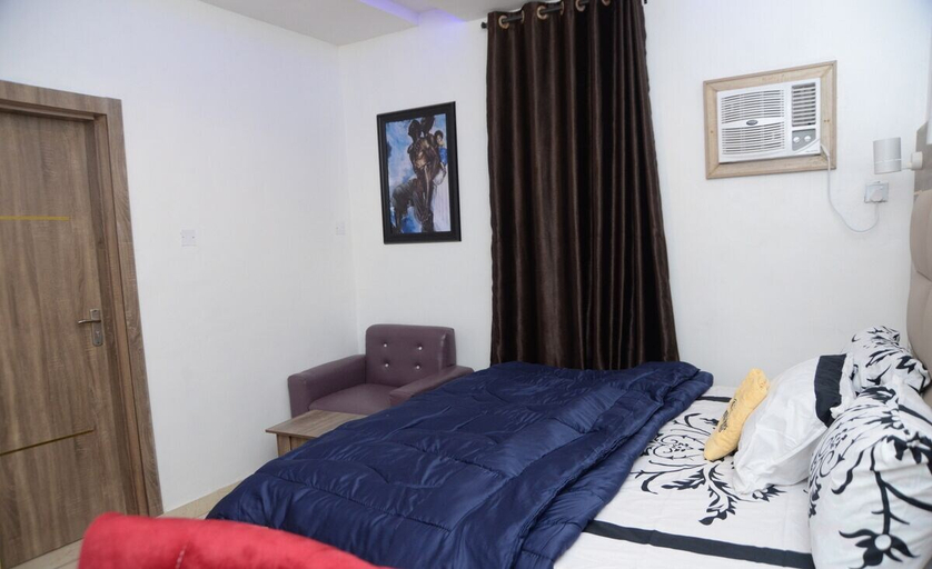 Others 5, gentle tower hotels, Mushin
