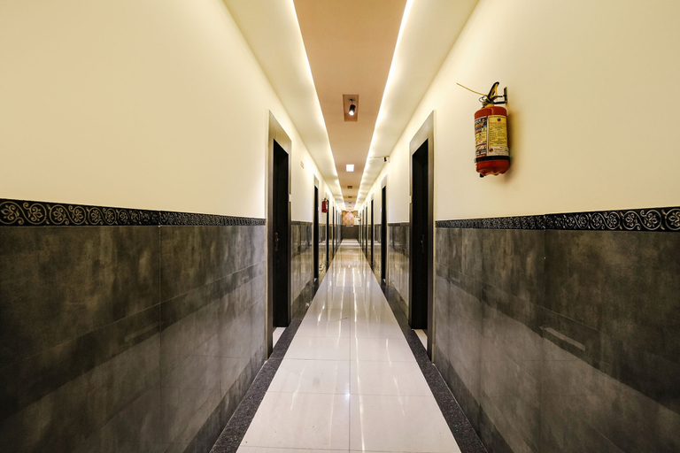 Others 5, Fabhotel Sai Vihar, Thane