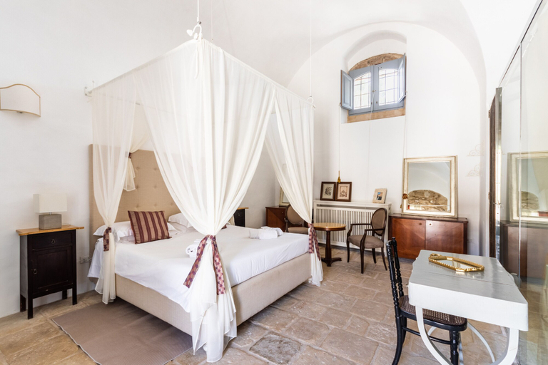 Bedroom 3, Masseria Costanza, Syracuse