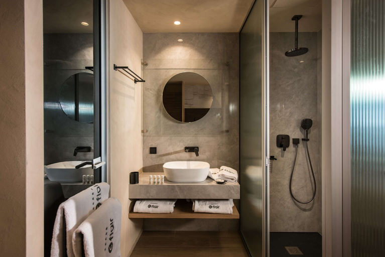 Bathroom 5, Chania Flair Boutique Hotel, Tapestry Collection by Hilton, Crete