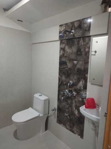 Bathroom, Goroomgo Hotel Tara Grand Road Puri, Puri
