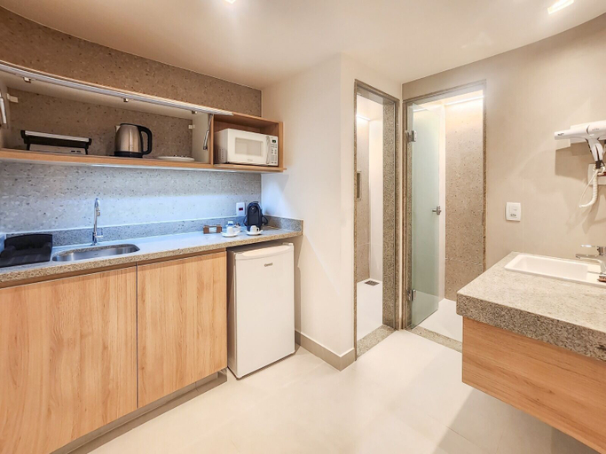 Others 5, Blu Smart Stay, Armação dos Búzios