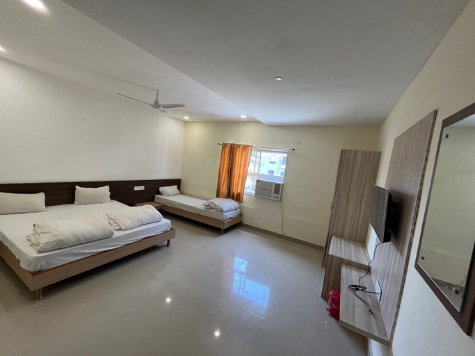 Bedroom 2, Hotel Pratap Heights, Ranchi