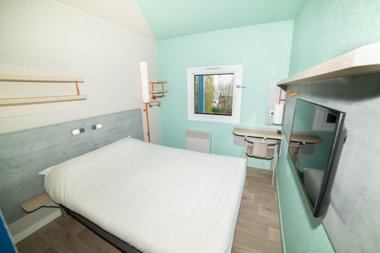 Bedroom 2, Accueil Hotel Besançon, Doubs