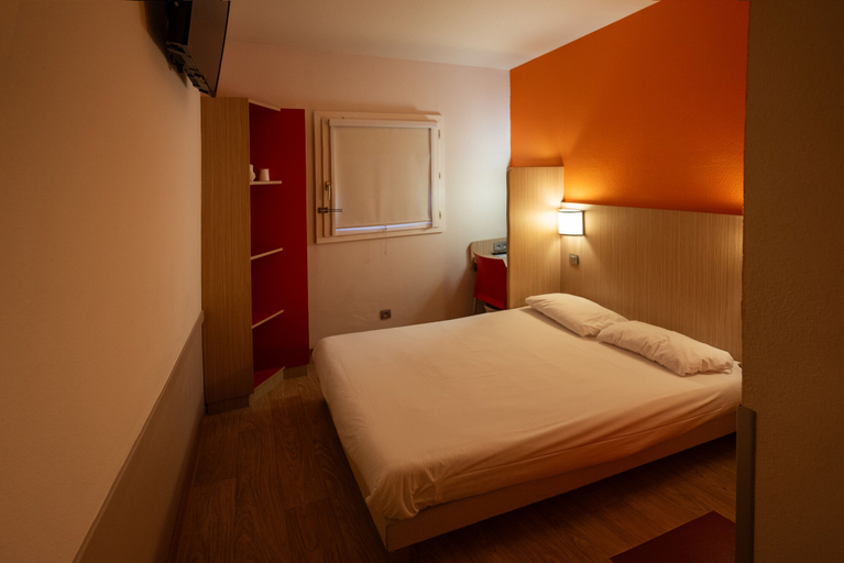Bedroom 3, Première Classe Perpignan Nord - Aéroport, Pyrénées-Orientales