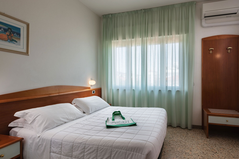 Bedroom 2, Hotel Poseidon e Nettuno, Ascoli Piceno