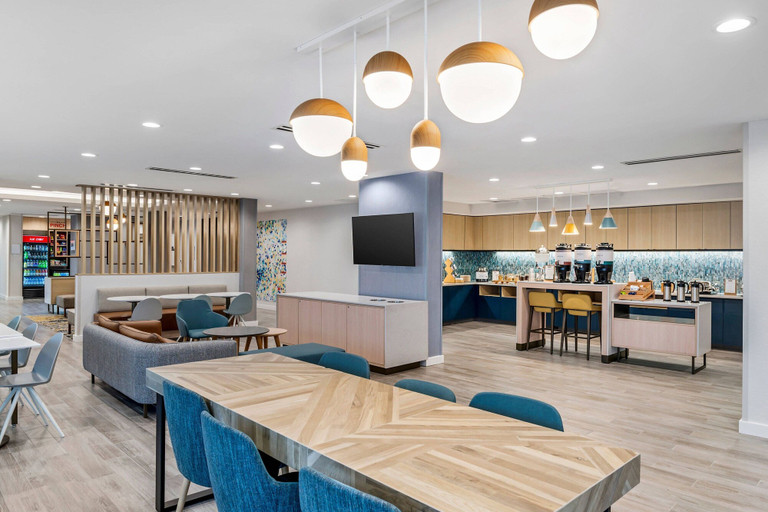 Food & Drinks 4, Towneplace Suites By Marriott Richmond Colonial Heights, Colonial Heights