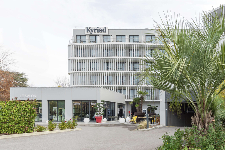 Exterior & Views 2, Kyriad Lyon Ouest - Limonest, Rhône