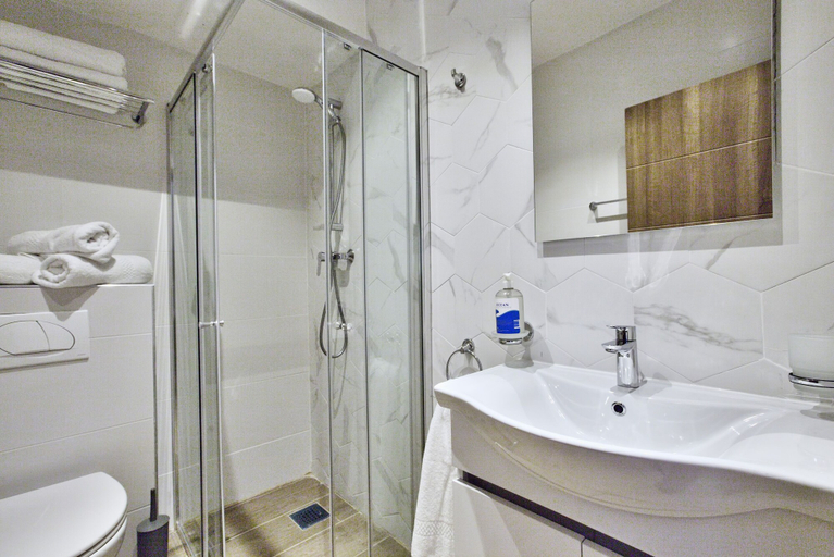 Bathroom 5, Tritoni Valletta Boutique Hotel