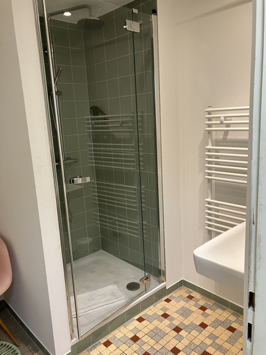 Bathroom 4, pop-up stuub bierhäusle feldberg, Breisgau-Hochschwarzwald