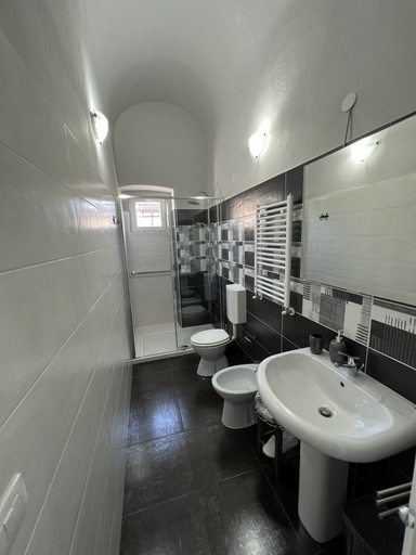Bathroom 4, B&B VILLA PRESTIGIO, Alessandria